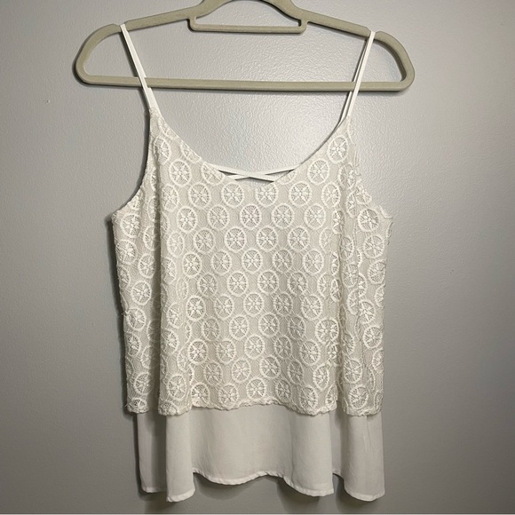 Alya Tops - ALYA Strap Top SZ/Med cream color in excellent condition.